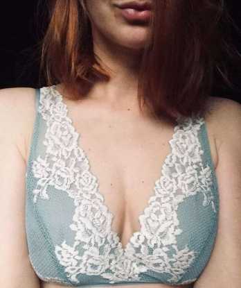 Анкета проститутки Эвелина - город Хумалаг, 29 лет, №7040